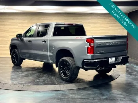 Chevrolet Silverado photo 18
