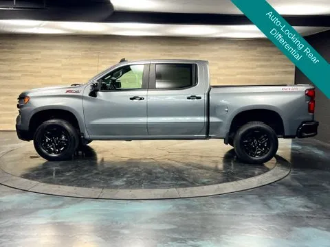 Chevrolet Silverado photo 22