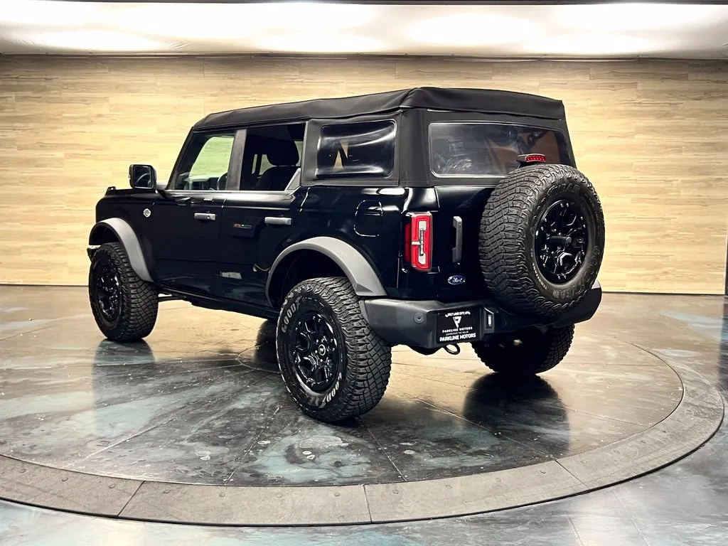 Ford Bronco photo 13