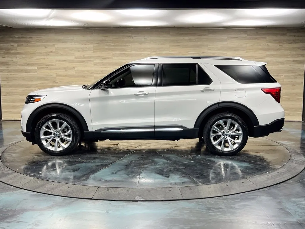 Ford Explorer photo 26