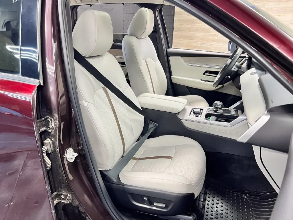 Mazda CX-90 photo 7