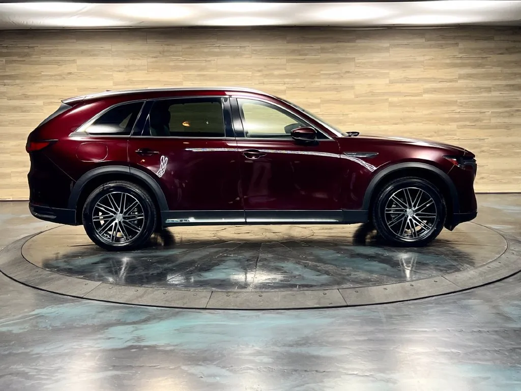 Mazda CX-90 photo 21