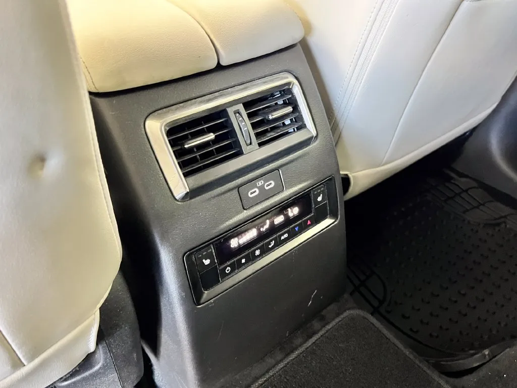 Mazda CX-90 photo 14