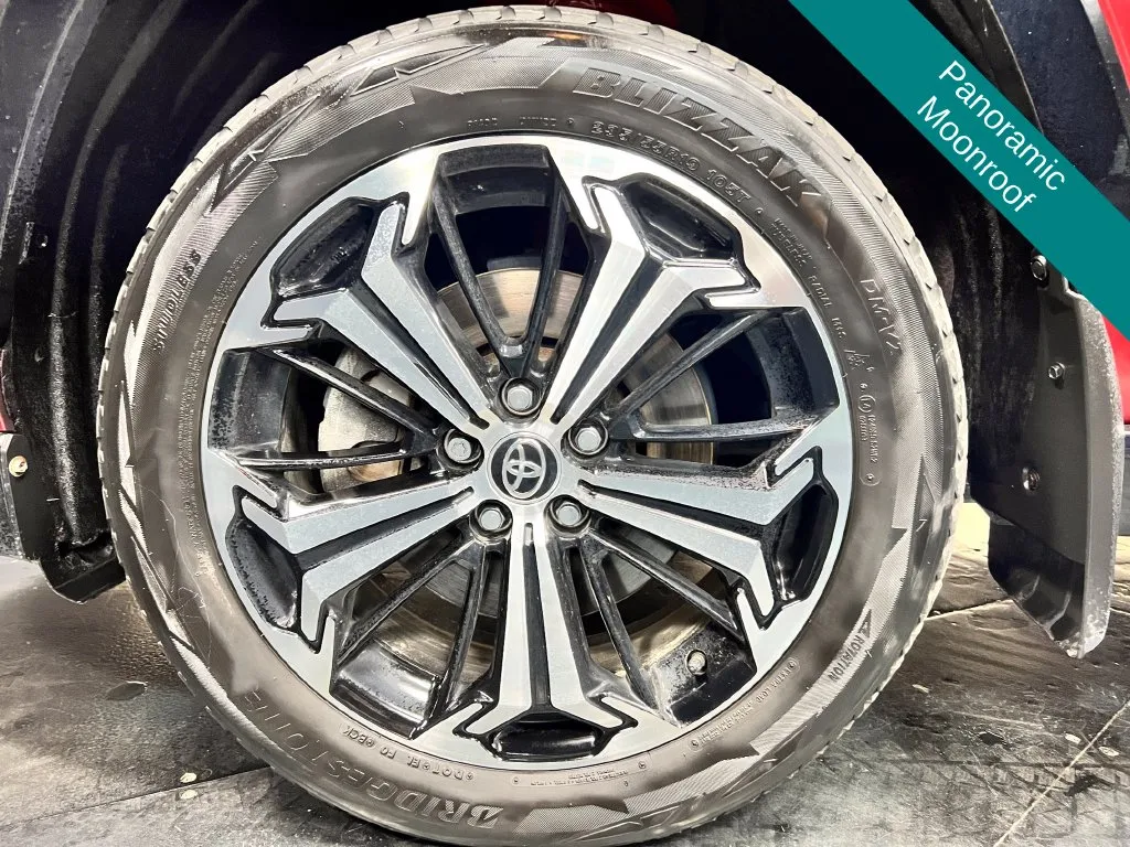 Toyota RAV4 photo 10