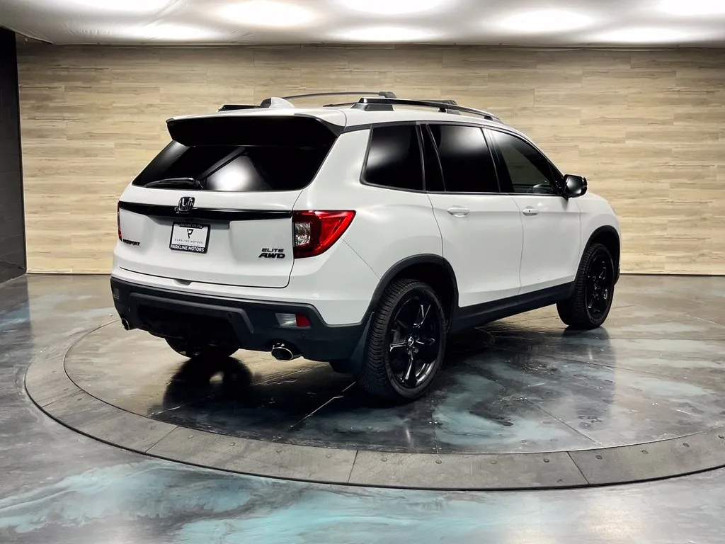 Honda Passport photo 14