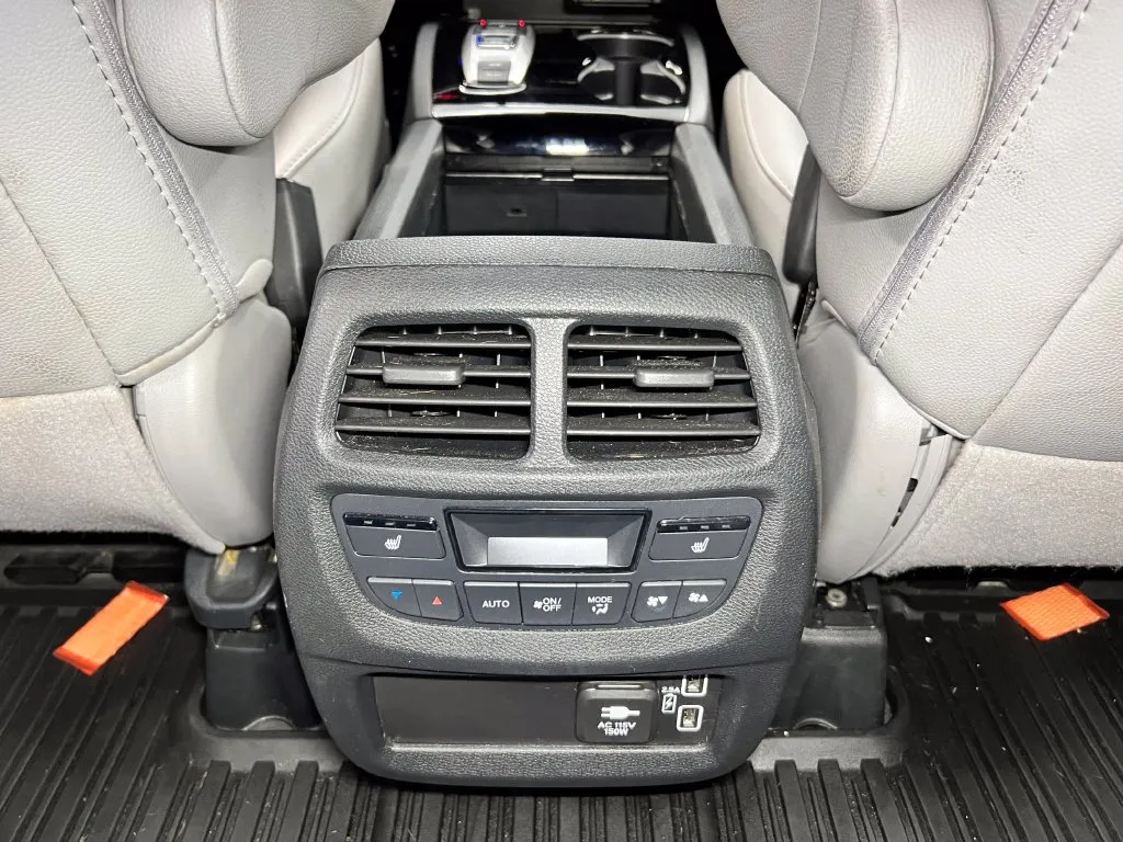 Honda Passport photo 15