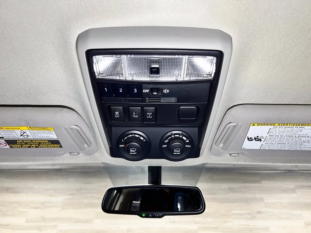 Toyota 4Runner photo 20
