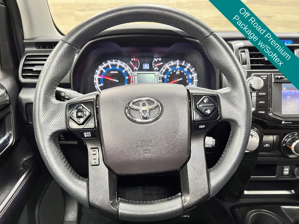 Toyota 4Runner photo 3