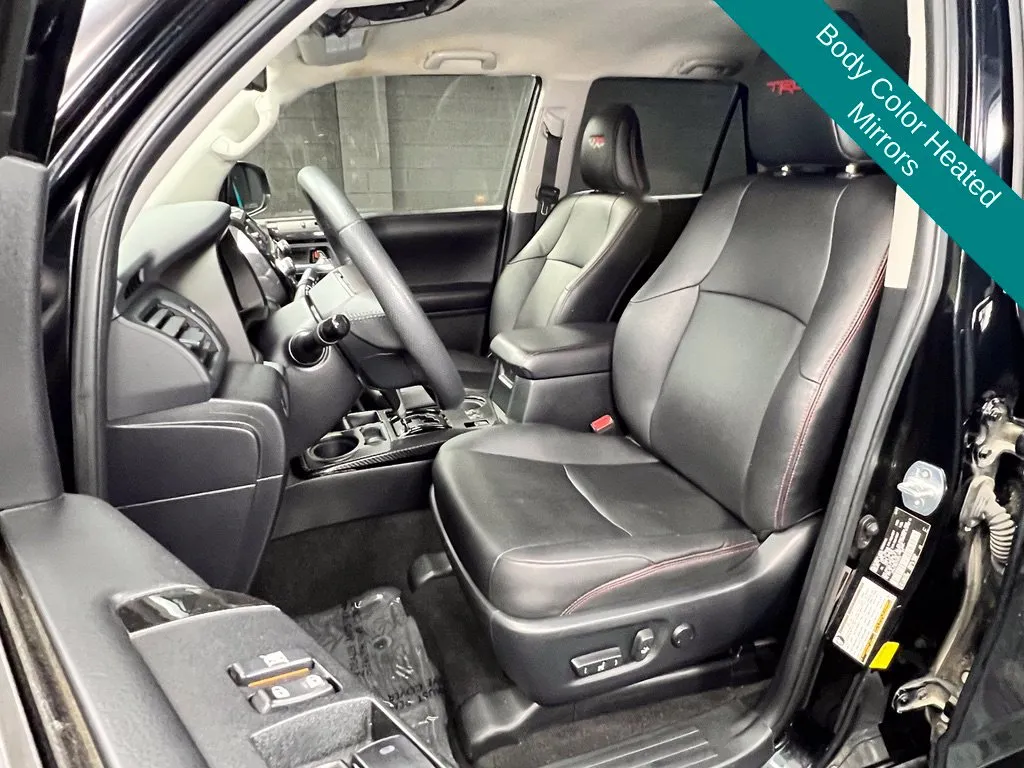 Toyota 4Runner photo 6