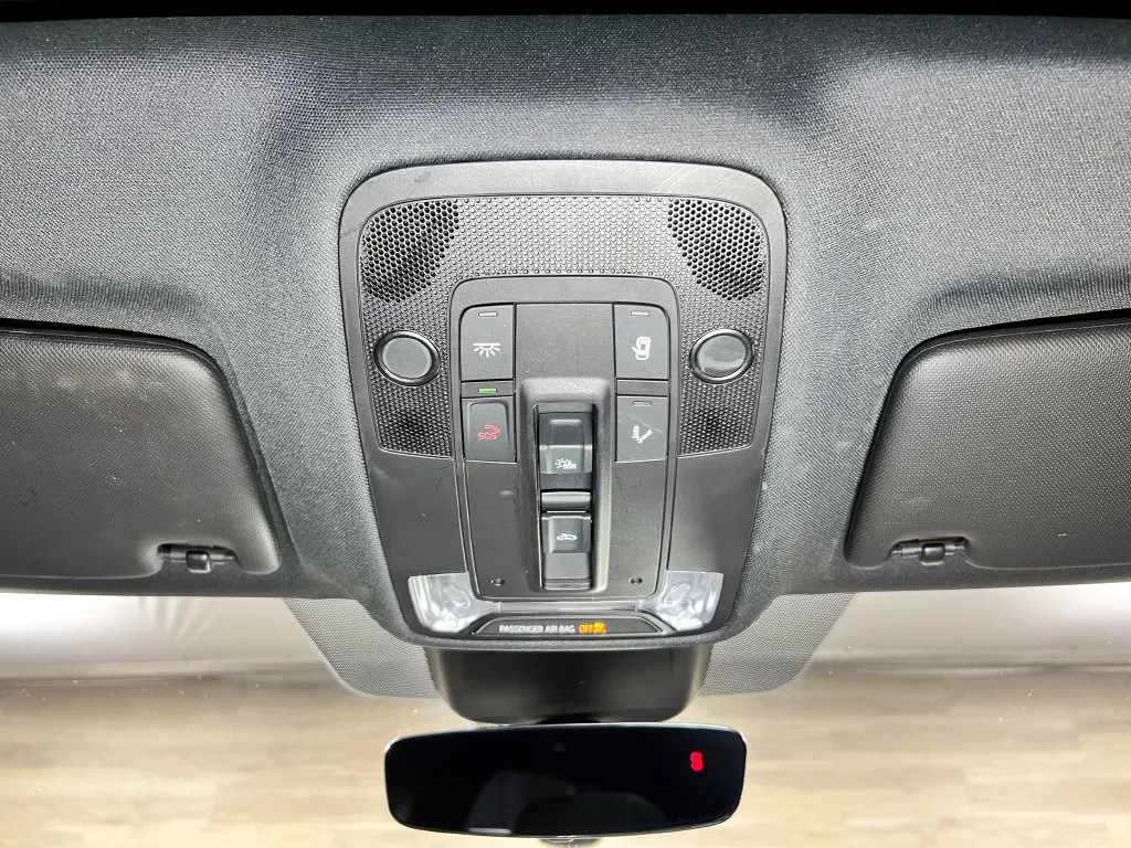 Audi Q3 photo 19