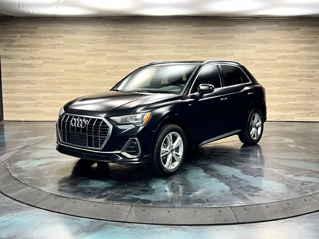Audi Q3 photo 4