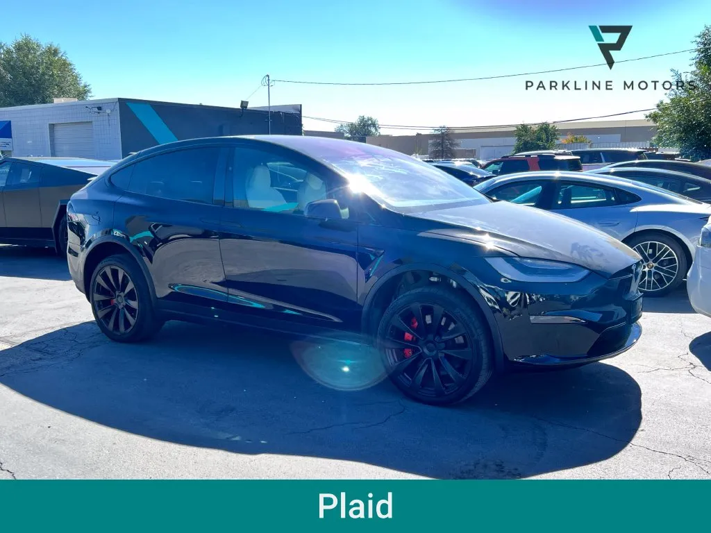 Black 2022 Tesla Model X Plaid for sale in Salt Lake City, UT