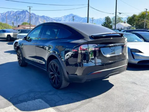 More photos of 2022 Tesla Model X Plaid at Parkline Motors, UT