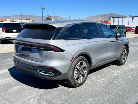 More photos of 2024 Lincoln Nautilus Premiere at Parkline Motors, UT