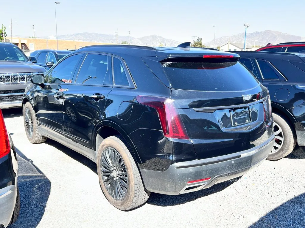 Cadillac XT5 photo 4