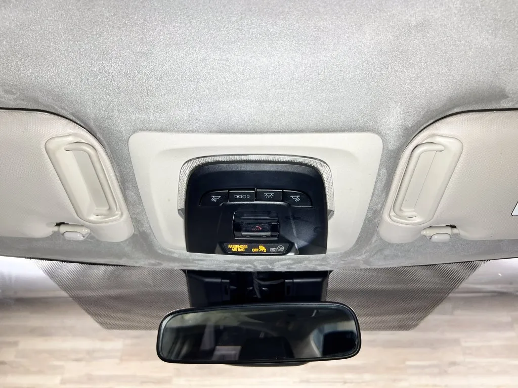 Toyota Corolla photo 24