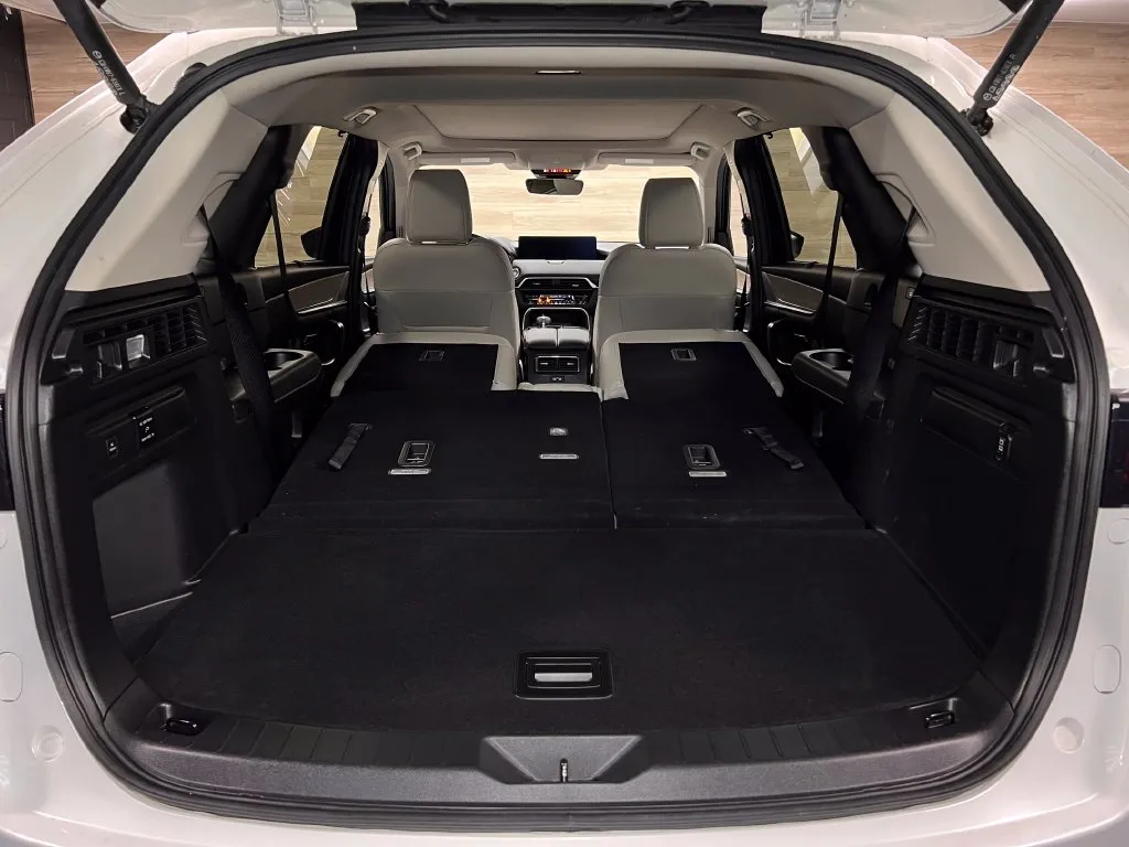 Mazda CX-90 photo 27