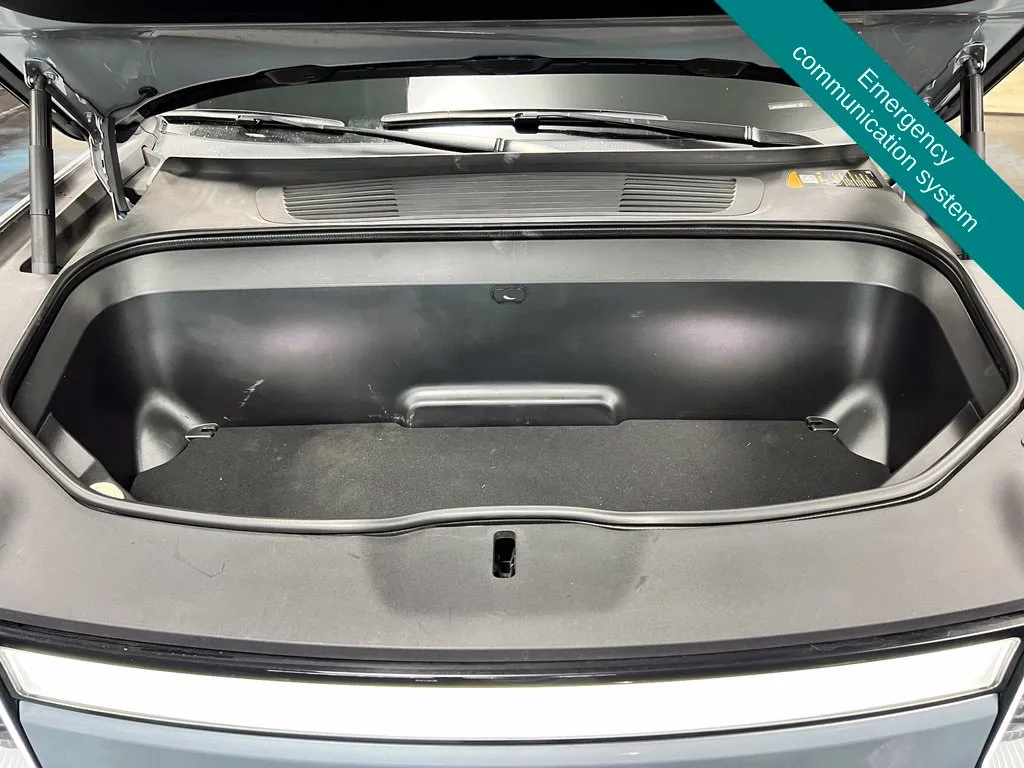 Rivian R1T photo 10