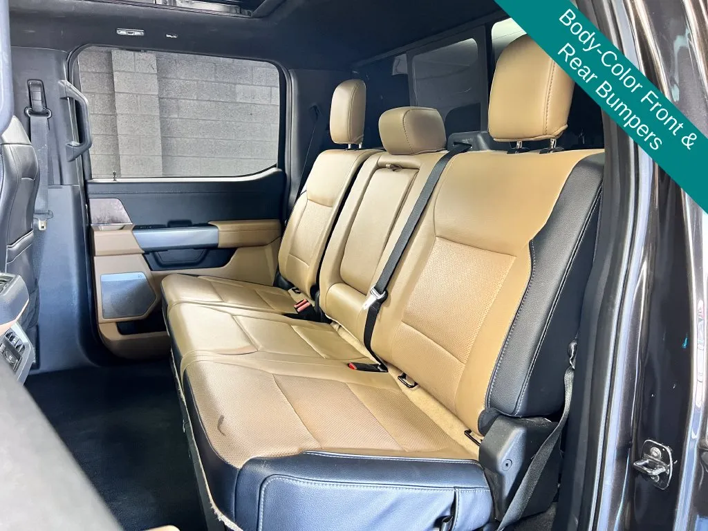 Ford F-250SD photo 16
