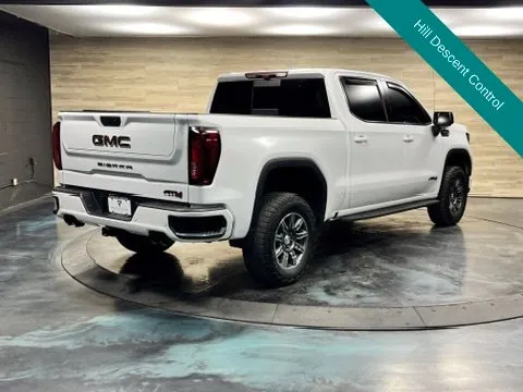 GMC Sierra photo 16