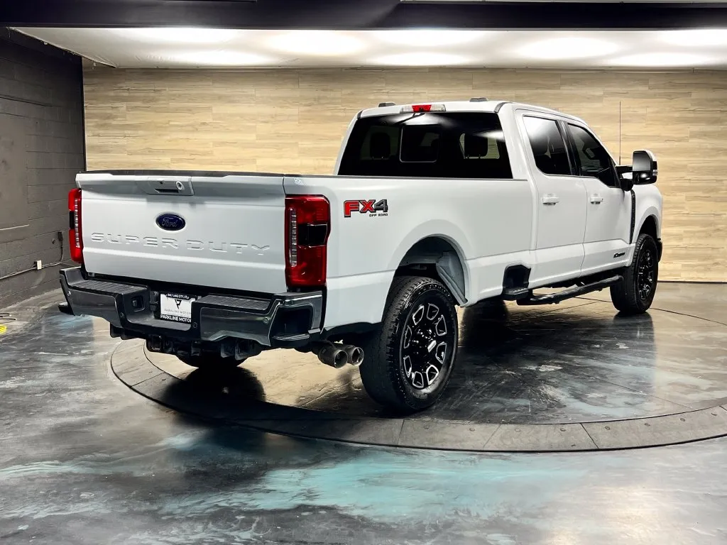 Ford F-250SD photo 17
