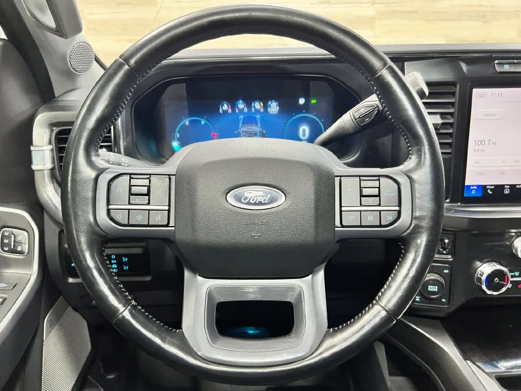 Ford F-250SD photo 3