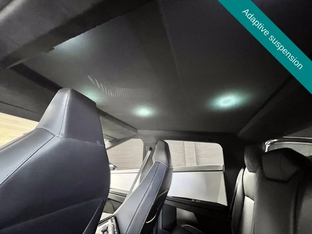 Tesla Cybertruck photo 3