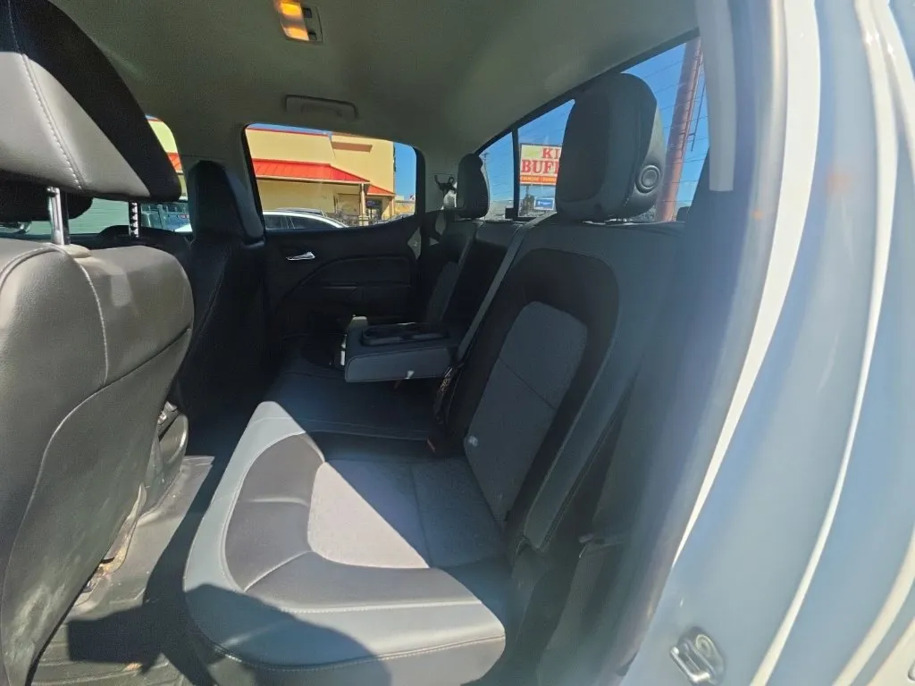 Chevrolet Colorado photo 6