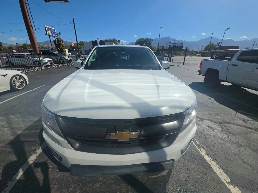 Chevrolet Colorado photo 8