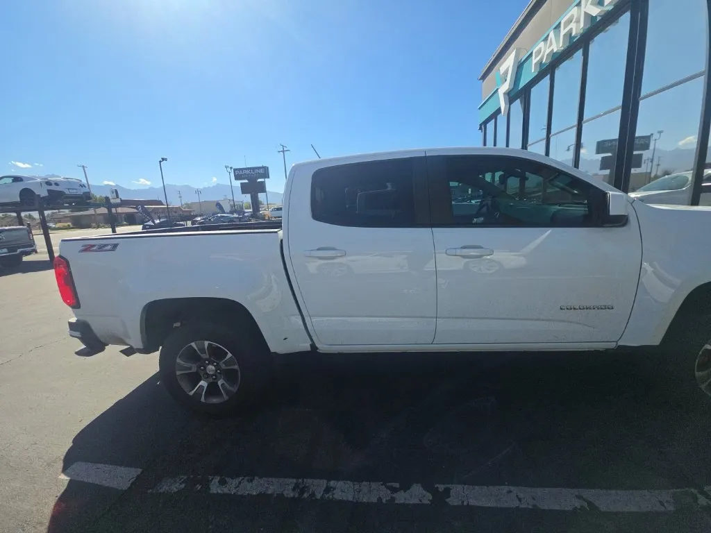 Chevrolet Colorado photo 17