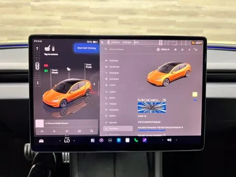 Tesla Model 3 photo 3