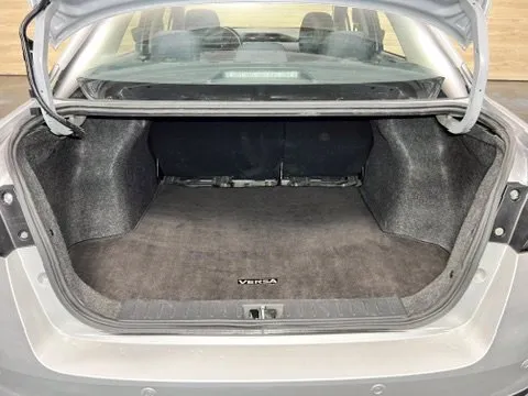 Nissan Versa photo 19