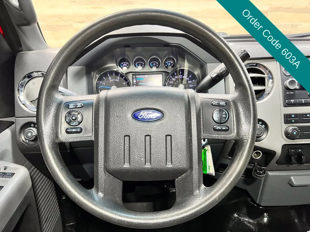 Ford F-250SD photo 3