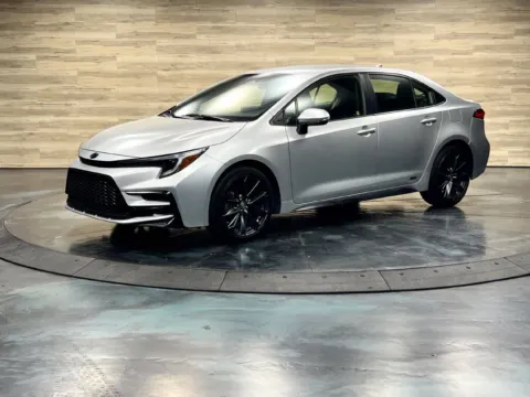 More photos of 2024 Toyota Corolla Hybrid SE at Parkline Motors, UT