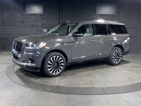 More photos of 2022 Lincoln Navigator Black Label at Parkline Motors, UT