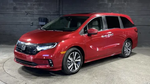 More photos of 2022 Honda Odyssey Touring at Parkline Motors, UT