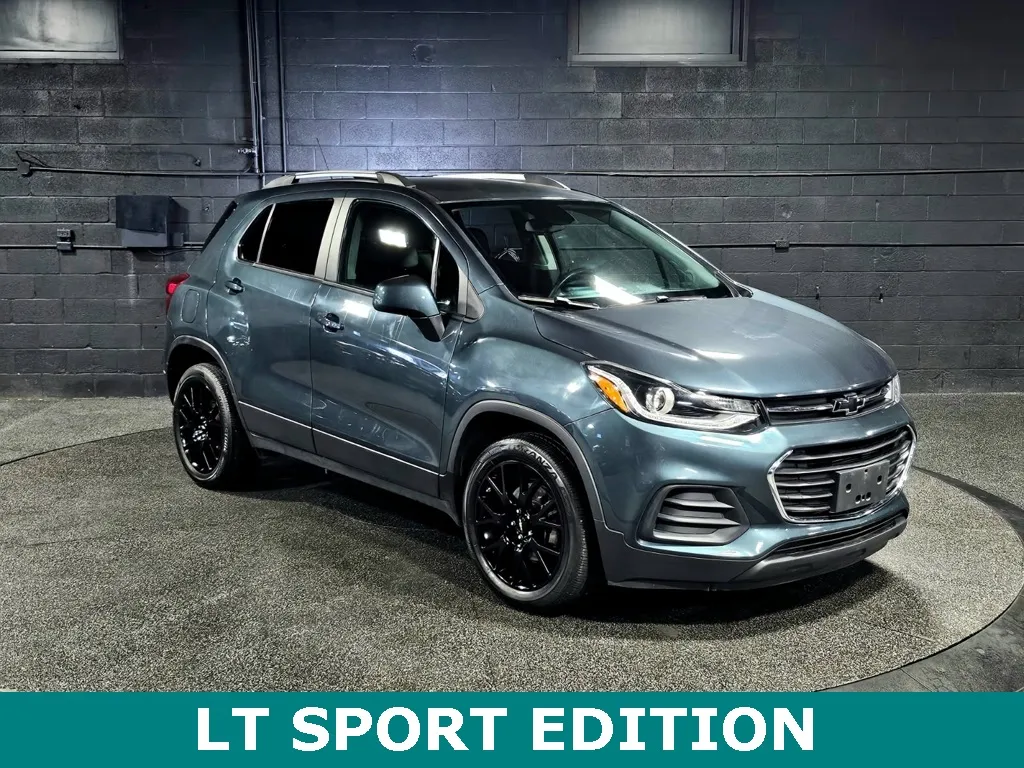 Gray 2022 Chevrolet Trax LT for sale in Salt Lake City, UT