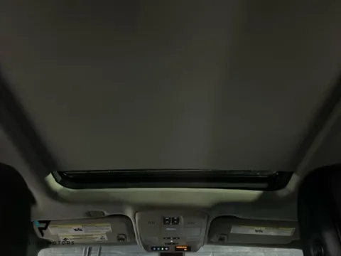 More photos of 2020 Buick Envision Premium I at Parkline Motors, UT