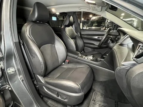 More photos of 2024 INFINITI QX50 LUXE at Parkline Motors, UT