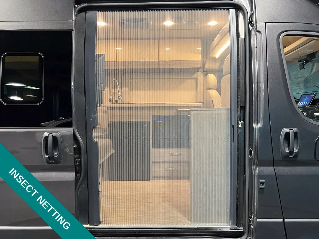 2021 RAM ProMaster Window Van Base - Photo 18
