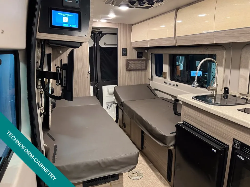 2021 RAM ProMaster Window Van Base - Photo 19