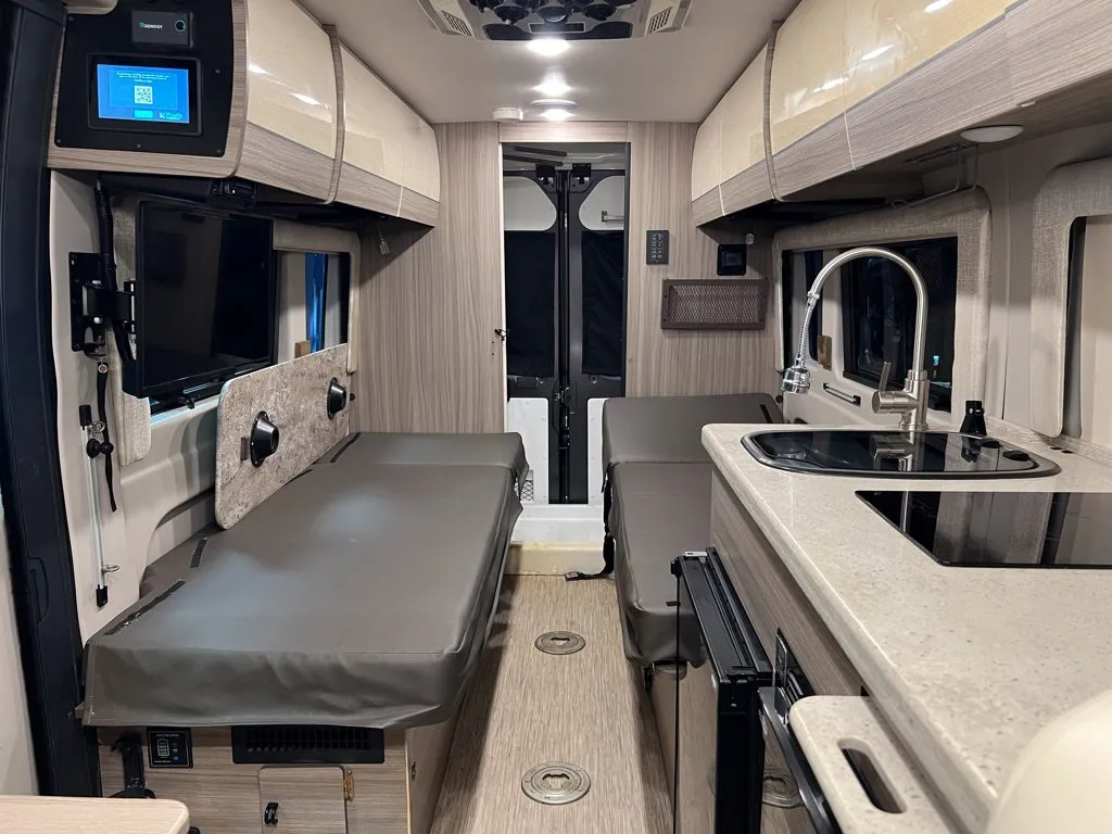 2021 RAM ProMaster Window Van Base - Photo 22