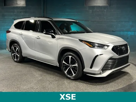 Silver 2022 Toyota Highlander XSE for sale in Salt Lake City, UT