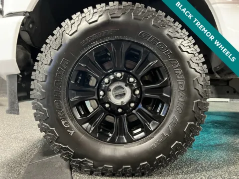 More photos of 2022 Ford F-350SD Lariat at Parkline Motors, UT