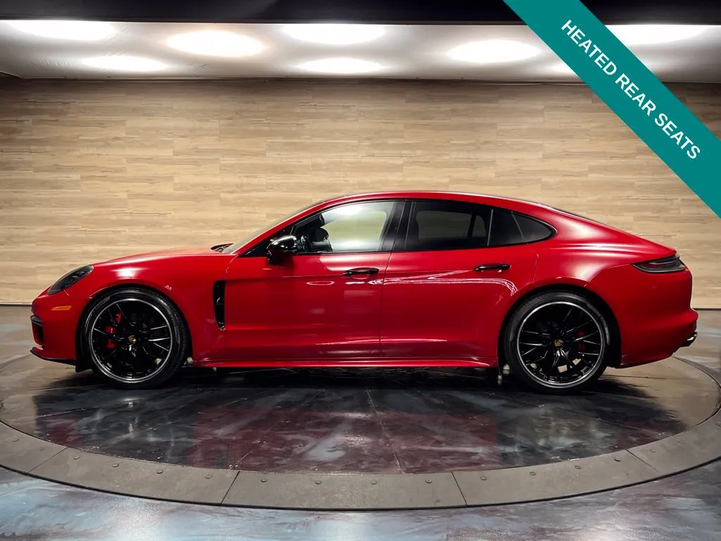 Porsche Panamera photo 15