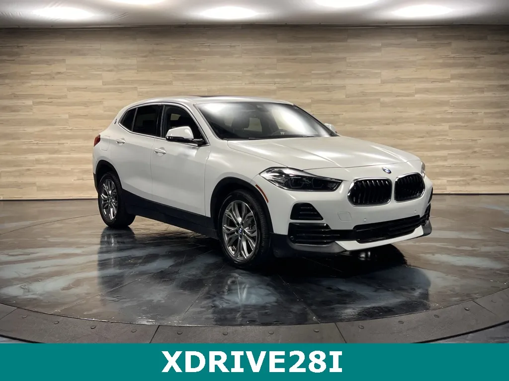 2022 BMW X2 28i