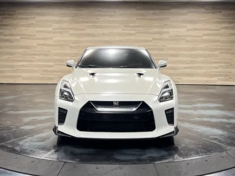 More photos of 2020 Nissan GT-R Premium at Parkline Motors, UT