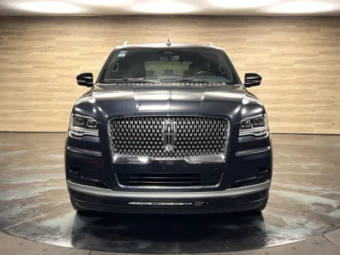 More photos of 2022 Lincoln Navigator Reserve at Parkline Motors, UT