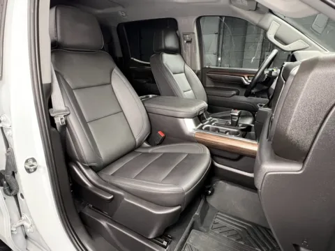 More photos of 2024 Chevrolet Silverado 1500 LT Trail Boss at Parkline Motors, UT