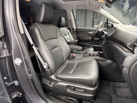 More photos of 2021 Honda Pilot EX-L at Parkline Motors, UT